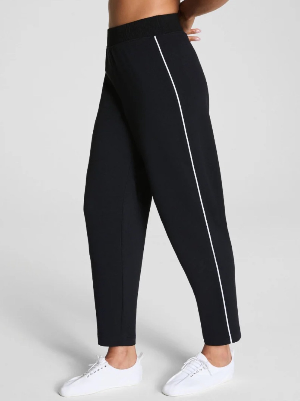 NWT SPANX Airpique Cropped Pant